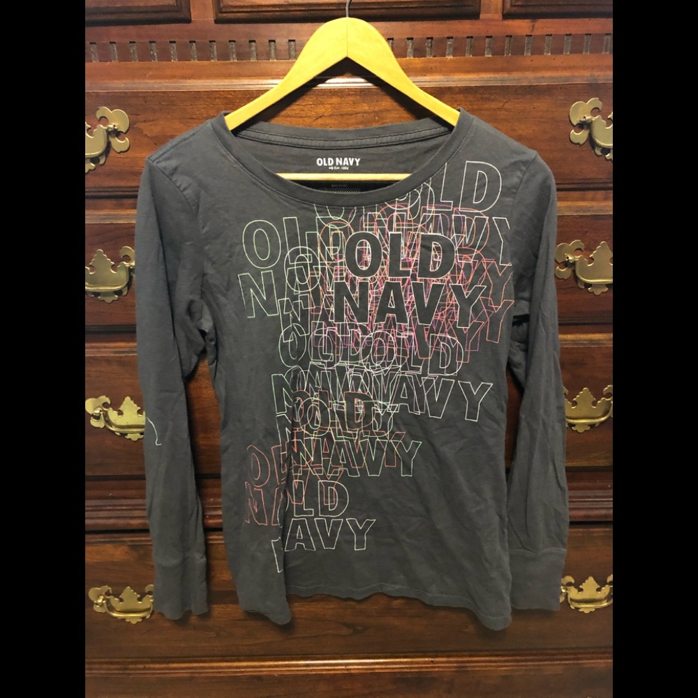 Old Navy long sleeved tee